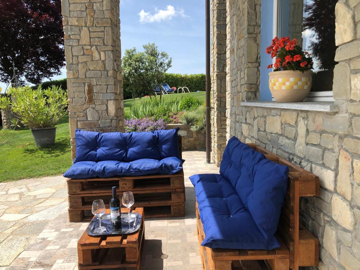 Appartamento La Casa Blu Montegrosso dʼAsti Esterno foto