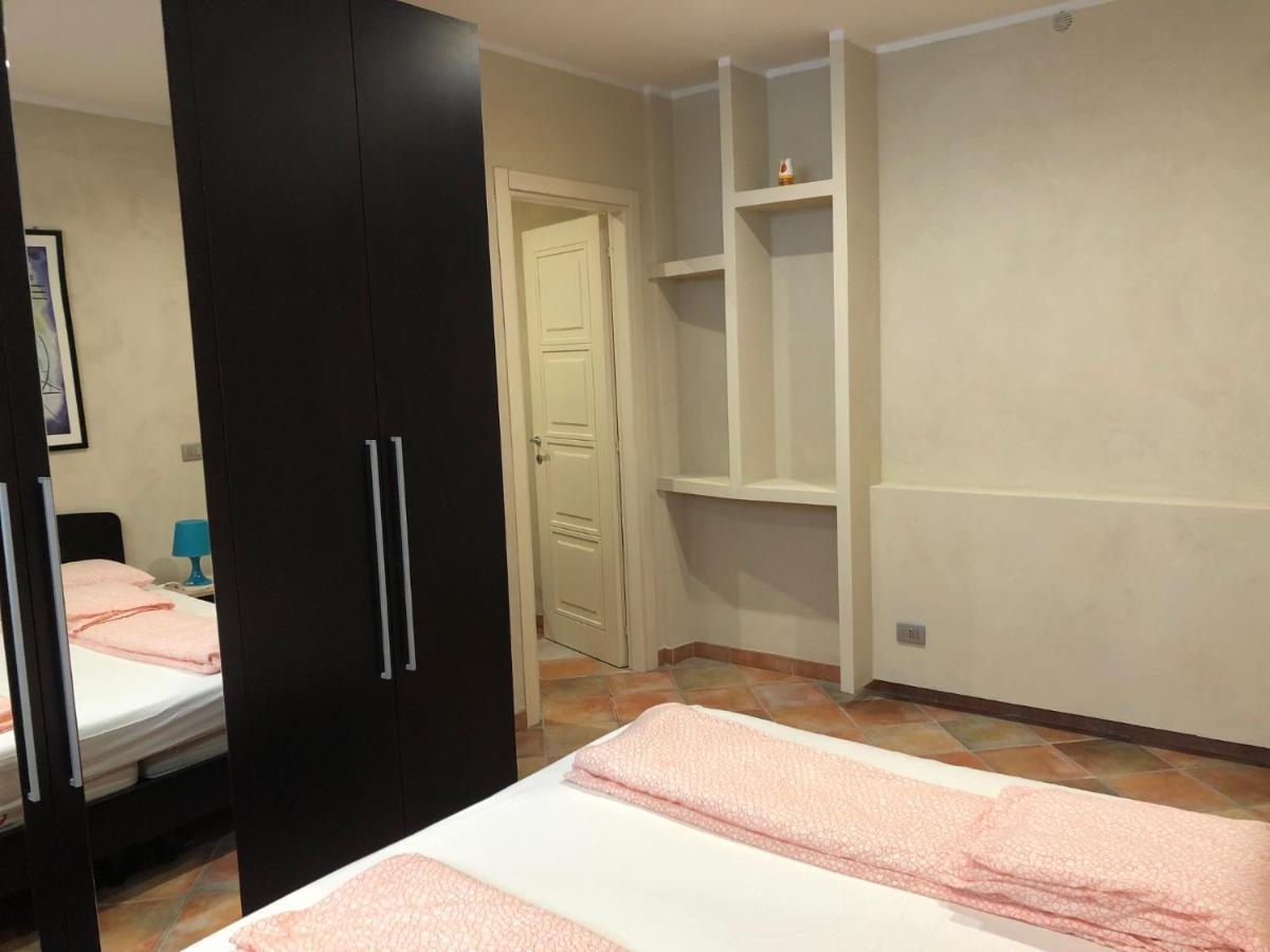 Appartamento La Casa Blu Montegrosso dʼAsti Esterno foto