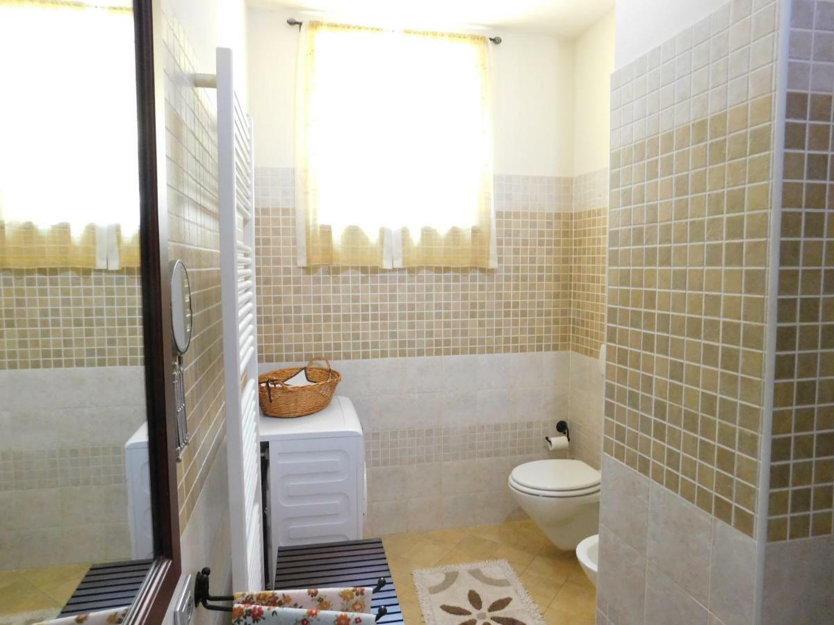 Appartamento La Casa Blu Montegrosso dʼAsti Esterno foto