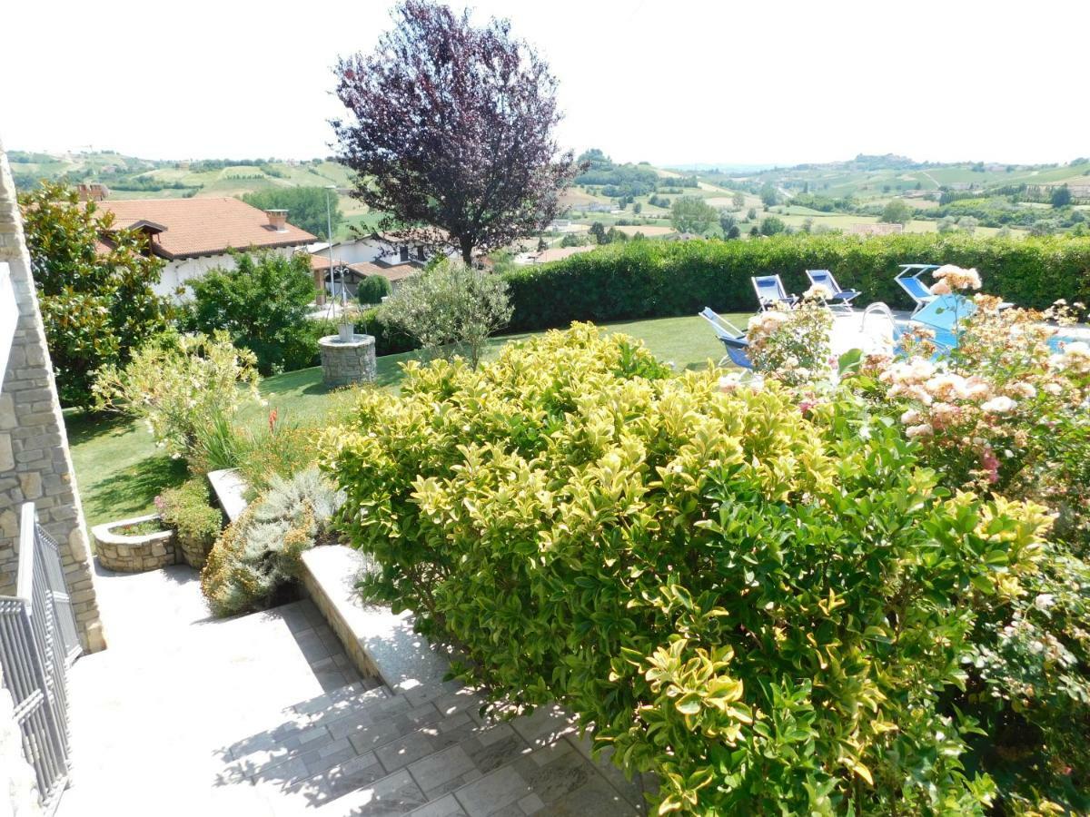 Appartamento La Casa Blu Montegrosso dʼAsti Esterno foto