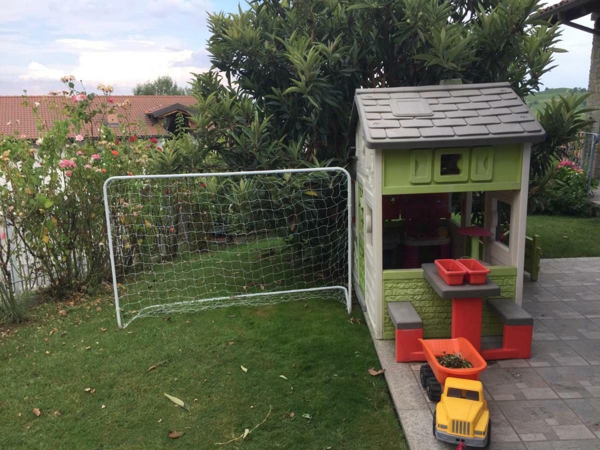 Appartamento La Casa Blu Montegrosso dʼAsti Esterno foto